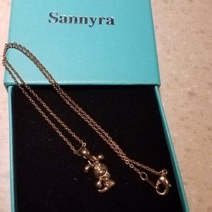 Girls Golden necklace